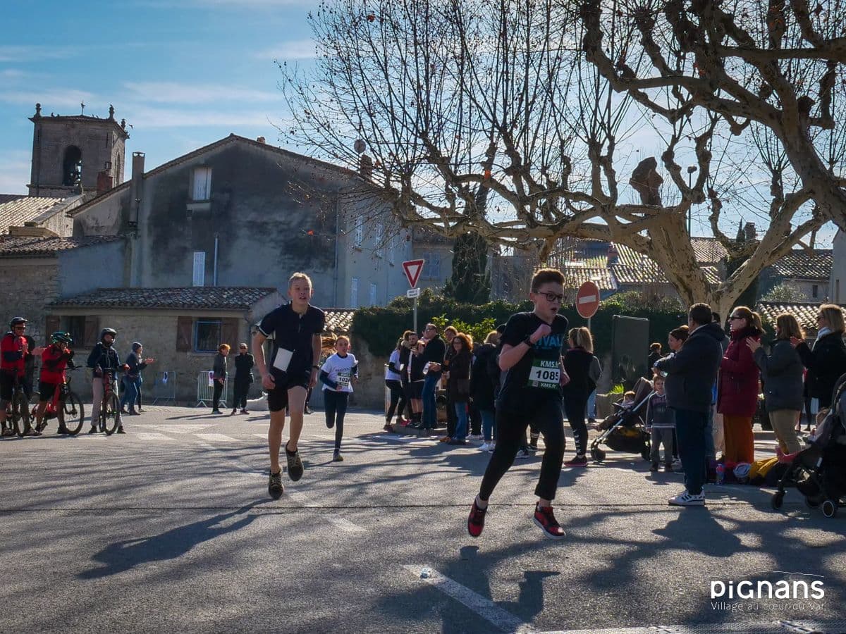 20240128 pignans traversee des pignes course enfants 08