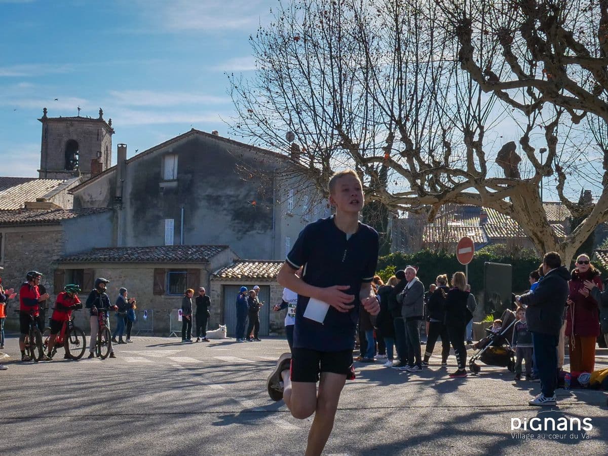 20240128 pignans traversee des pignes course enfants 09