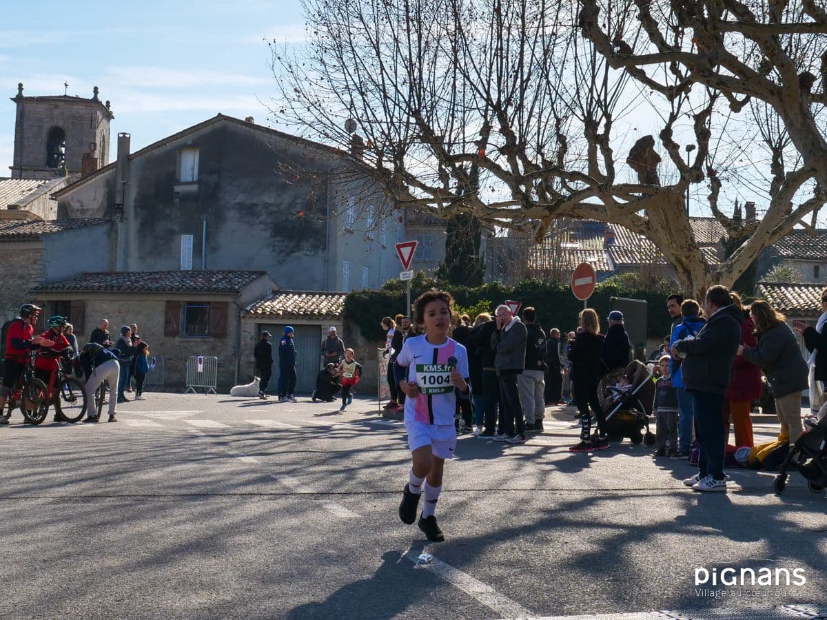 20240128 pignans traversee des pignes course enfants 27