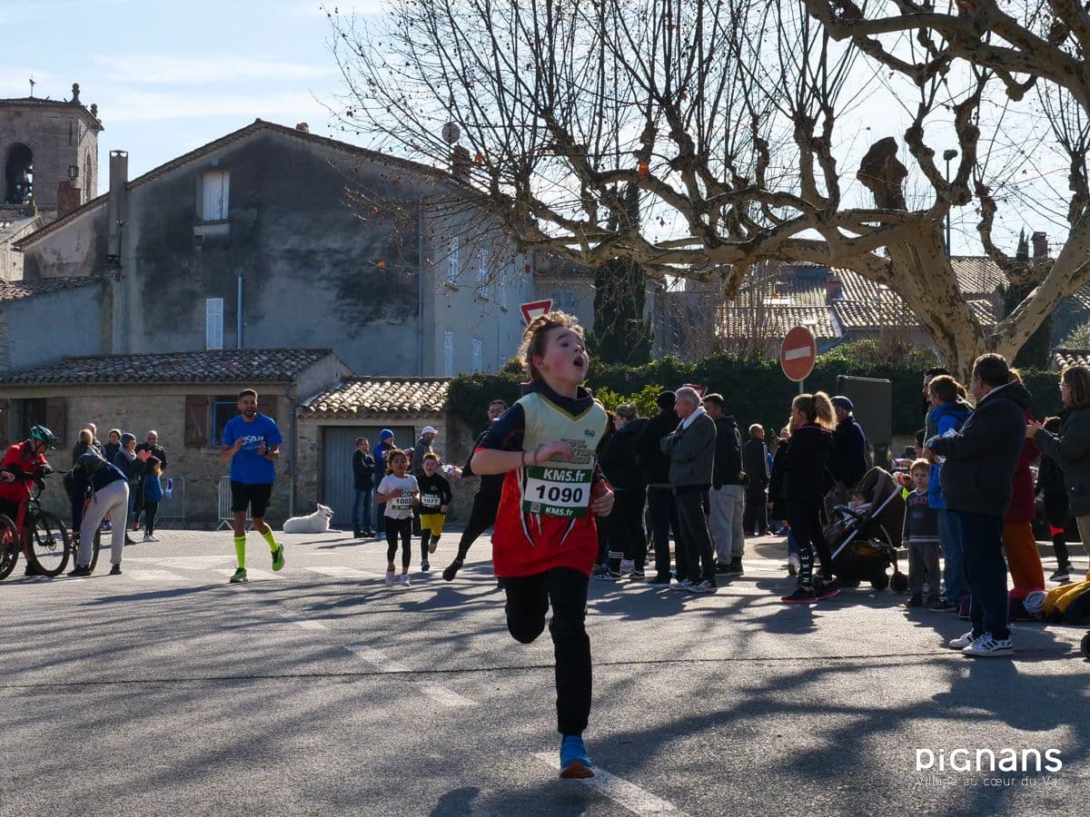 20240128 pignans traversee des pignes course enfants 28