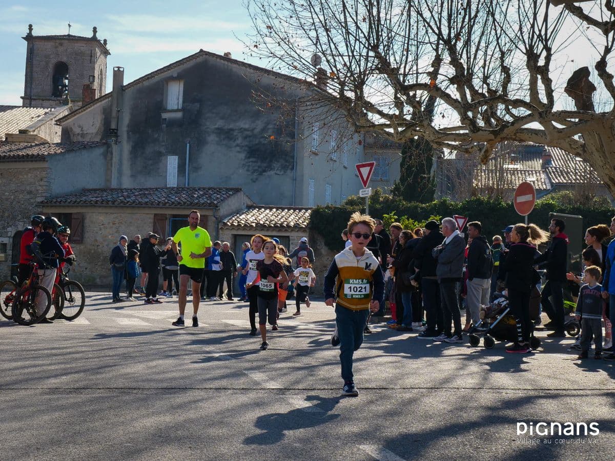 20240128 pignans traversee des pignes course enfants 41