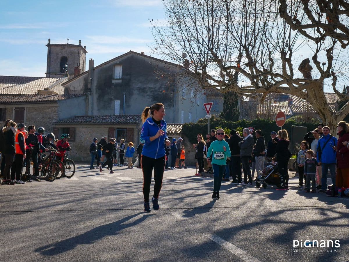 20240128 pignans traversee des pignes course enfants 49