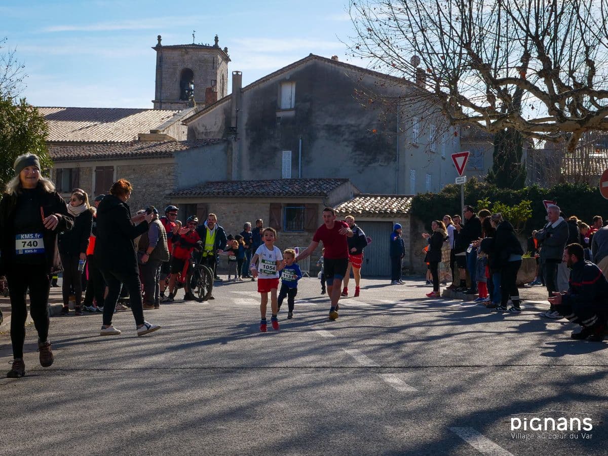 20240128 pignans traversee des pignes course enfants 61
