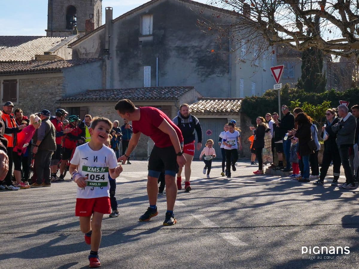 20240128 pignans traversee des pignes course enfants 62