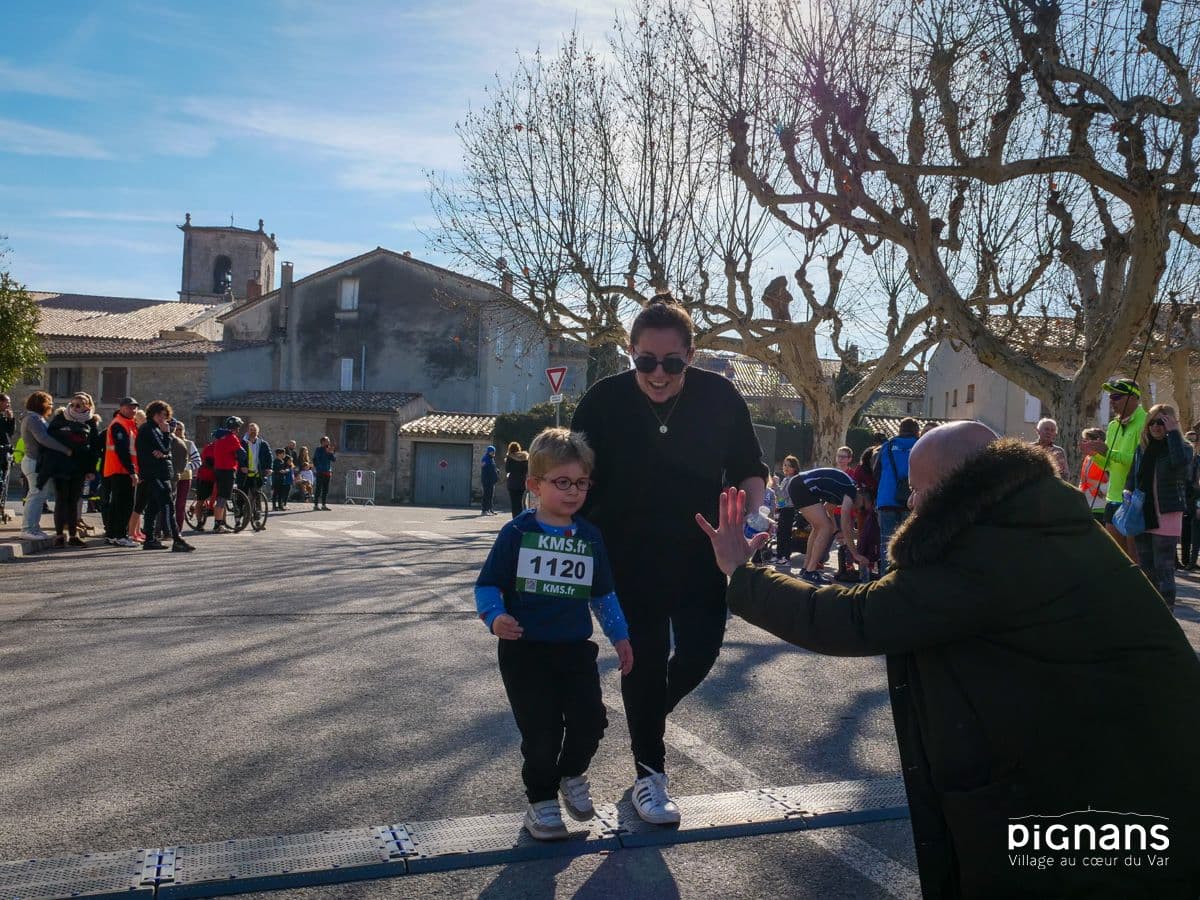 20240128 pignans traversee des pignes course enfants 67