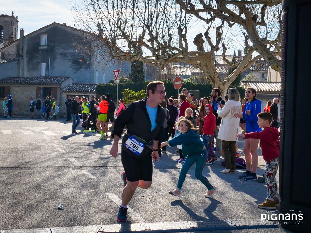 20240128 pignans traversee des pignes courses 5k 10k 14