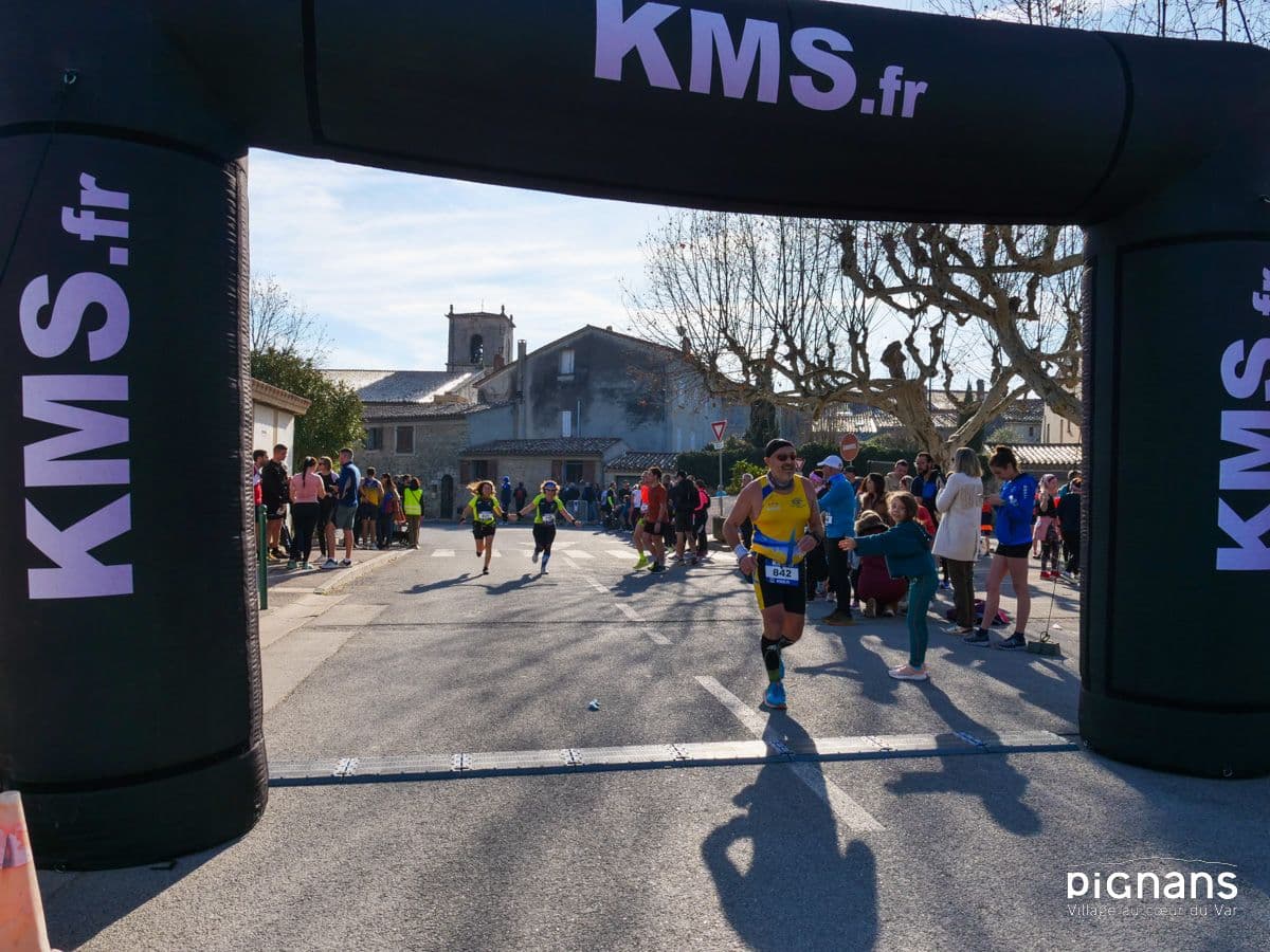20240128 pignans traversee des pignes courses 5k 10k 25