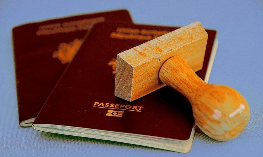 2019 illustratation identite passeport