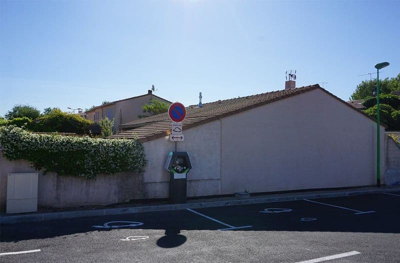201905 borne recharge electrique extension parking mairie