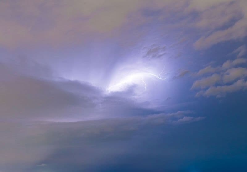 202005 illustration eclair orage superbolt