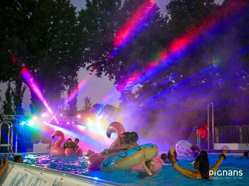 20240822 0poolpartyceremoniedesdiplomes 01